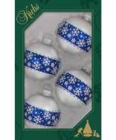 4x glazen witte kerstballen met blauwe decoratie 7 cm
